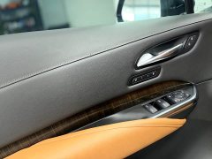 Cadillac XT4 28T FWD Luxury - ფოტო 12