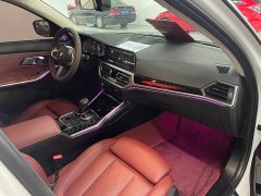 BMW 3 Series 320i M Sport Package - ფოტო 4
