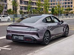 Xiaomi SU7 2024 Rear-Wheel Drive Standard Founder Edition - ფოტო 12