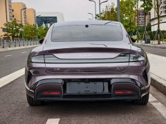 Xiaomi SU7 2024 Rear-Wheel Drive Standard Founder Edition - ფოტო 13