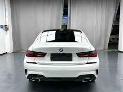 BMW 3 Series 325Li M Sport Package - ფოტო 8