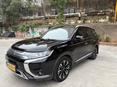 Mitsubishi Outlander 2020 2.4L AWD Enjoy Edition 7-Seater - ფოტო 3