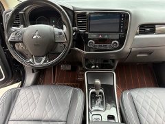 Mitsubishi Outlander 2020 2.4L AWD Enjoy Edition 7-Seater - ფოტო 9