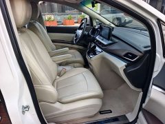 Buick GL8 Land Business Class Comfort Edition - ფოტო 15