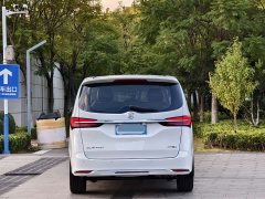 Buick GL8 Land Business Class Comfort Edition - ფოტო 5