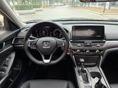 Honda Accord 260TURBO Luxury Edition - ფოტო 14