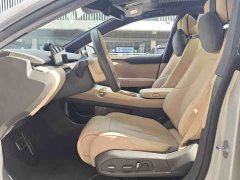 NIO ET7 75kWh - ფოტო 3