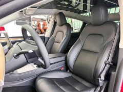 Tesla Model Y Rear-Wheel Drive - ფოტო 10
