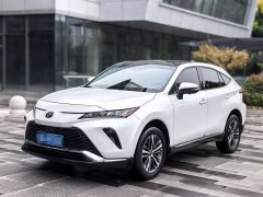 Toyota Veza 2.0L CVT FWD Luxury - ფოტო 1