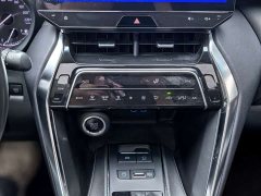 Toyota Veza 2.0L CVT FWD Luxury - ფოტო 20