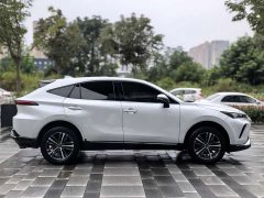 Toyota Veza 2.0L CVT FWD Luxury - ფოტო 4