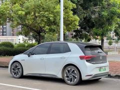 Volkswagen ID.3 Upgraded Pure Smart Comfort Edition - ფოტო 3