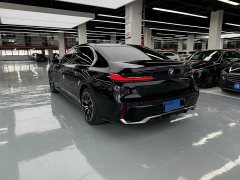BMW 7 Series 735Li M Sport Package - ფოტო 19