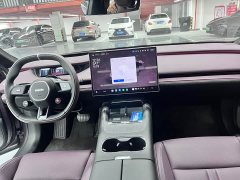 Xiaomi SU7 Rear-Wheel Drive Standard Edition - ფოტო 10