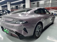 Xiaomi SU7 Rear-Wheel Drive Standard Edition - ფოტო 15