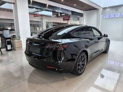 Tesla Model 3 Performance All-Wheel Drive - ფოტო 7