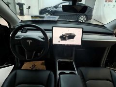 Tesla Model Y Rear-Wheel Drive - ფოტო 12