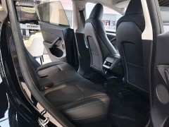 Tesla Model Y Rear-Wheel Drive - ფოტო 8