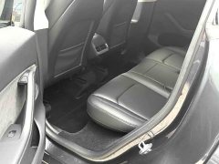 Tesla Model Y Rear-Wheel Drive - ფოტო 8