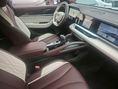 Geely Xingyue L 2.0TD DCT EVO FWD Luxury - ფოტო 17