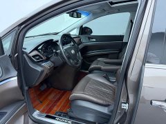 Buick GL8 Land Executive Cabin 652T Luxury - ფოტო 5