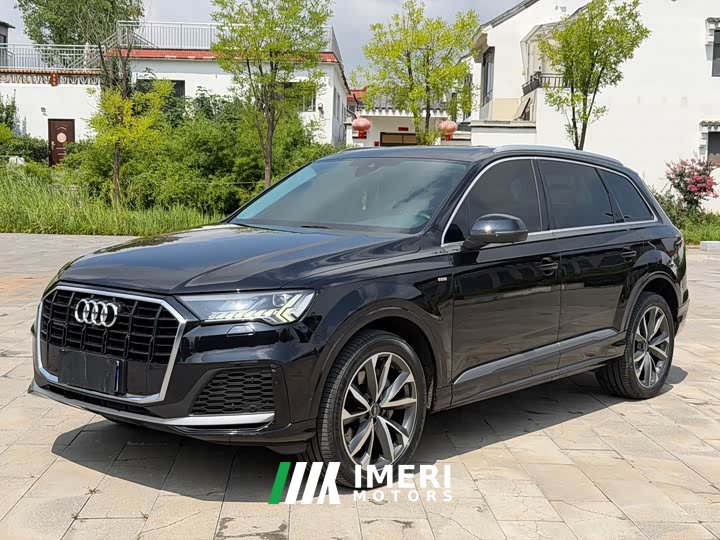 Audi Q7 55 TFSI quattro S line Sport - ავტომობილი ჩინეთიდან