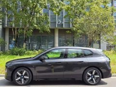 BMW iX xDrive40 - ფოტო 2
