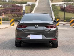 Mazda3 Axela 2022 2.0L Automatic Elegant Black Obsidian Edition - ფოტო 6