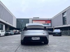 Tesla Model Y Rear-Wheel Drive Launch Edition - ფოტო 5