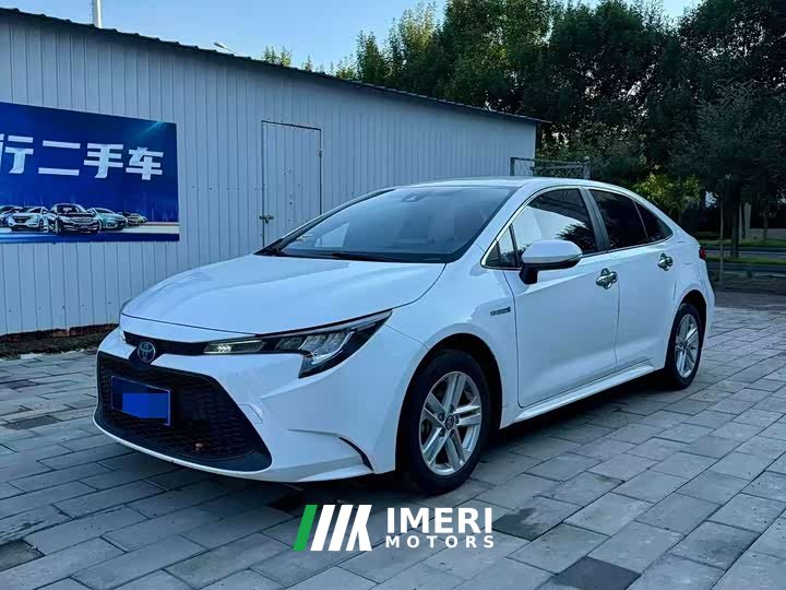 Toyota Corolla 2022 Hybrid 1.8H E-CVT Base - ავტომობილი ჩინეთიდან