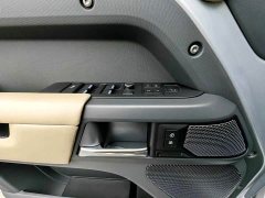 Land Rover Defender 110 P400 X-DYNAMIC HSE - ფოტო 17