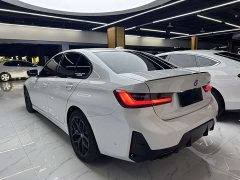 BMW 3 Series 330i M Sport Night Edition Package - ფოტო 4