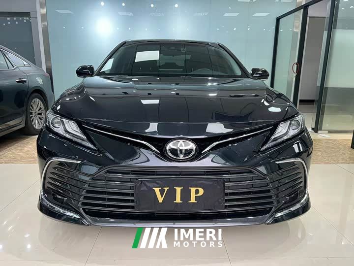 Toyota Camry 2.0G Luxury Edition