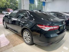 Toyota Camry 2.0G Luxury Edition - ფოტო 3