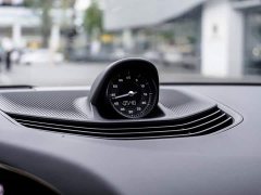 Porsche Taycan - ფოტო 4