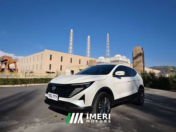 Nissan Qashqai Honor 2.0L CVT XV Sincere Edition