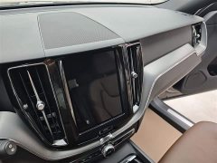 Volvo XC60 T5 AWD Smart Luxury Edition - ფოტო 12