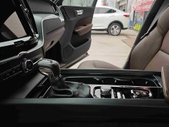 Volvo XC60 T5 AWD Smart Luxury Edition - ფოტო 13