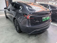 Tesla Model 3 2023 Rear-Wheel Drive - ფოტო 13