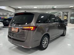 Buick GL8 Land Executive Cabin 652T Luxury - ფოტო 9
