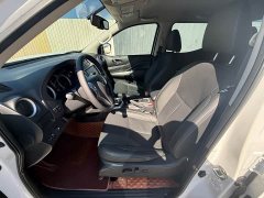 Navara 2.5L Automatic 4WD Premium - photo 4