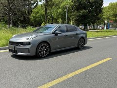 Lynk & Co Geely Lynk & Co 03 1.5T DCT Dynamic Plus - ფოტო 4