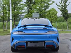 Xiaomi SU7 Rear-Wheel Drive Pro - ფოტო 7