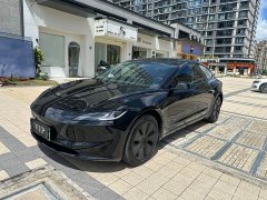 Tesla Model 3 2026 Rear-Wheel Drive - ფოტო 3