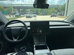 Tesla Model 3 2026 Rear-Wheel Drive - ფოტო 6