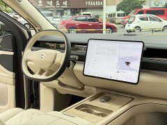 NIO ES8 Six-Seat Executive Luxury Edition - ფოტო 14