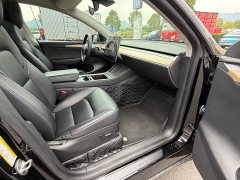 Tesla Model Y Standard Range RWD - ფოტო 14