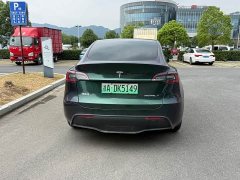 Tesla Model Y Standard Range RWD - ფოტო 5