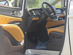 Denza BYD Denza D9 DM-i 1050 Premium - ფოტო 4
