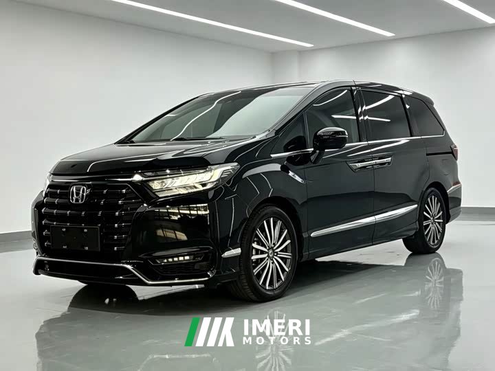 Honda Odyssey 2022 2.0L e:HEV Luxury - ავტომობილი ჩინეთიდან
